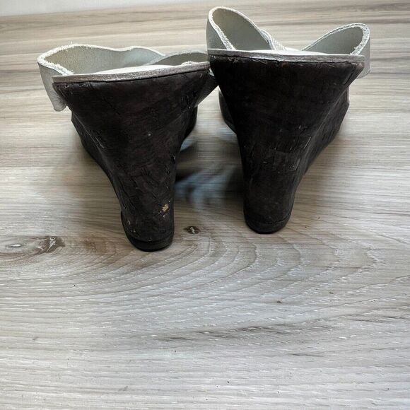 Kork Ease Geena Size 5 Silver Womens Wedge Sandals Cork Slip On Shoes - Picture 8 of 12
